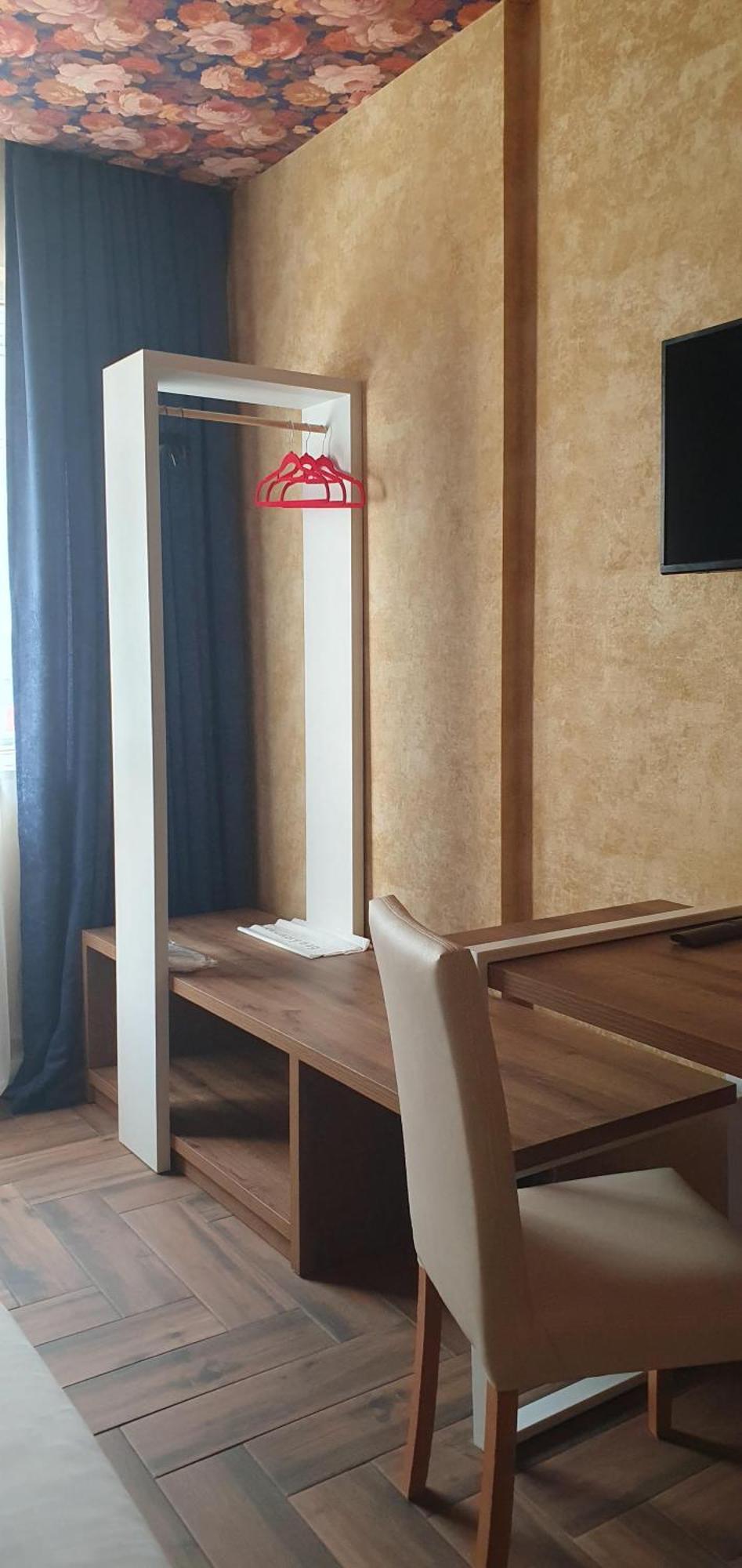 Hotel Banihills Тбилиси Экстерьер фото